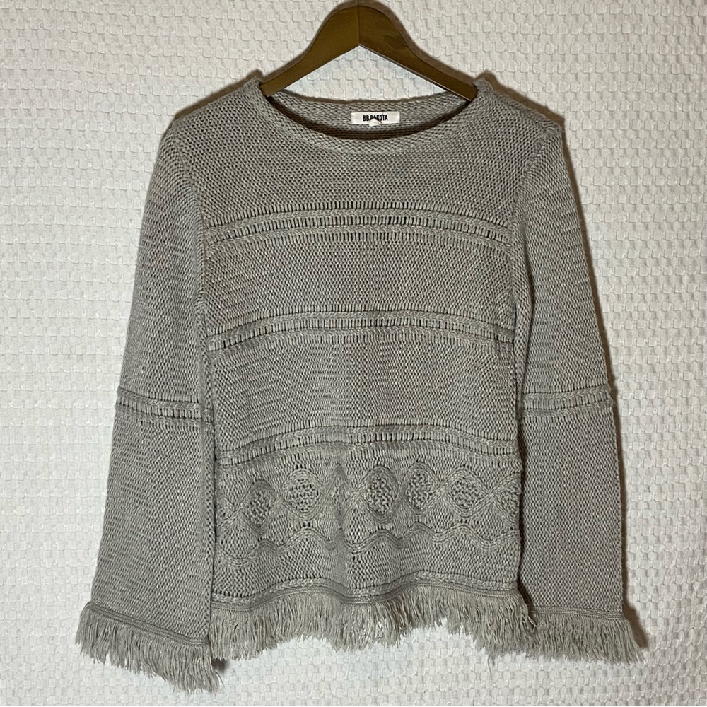 BB DAKOTA | Grey Fringe Knitted Sweater Sz S